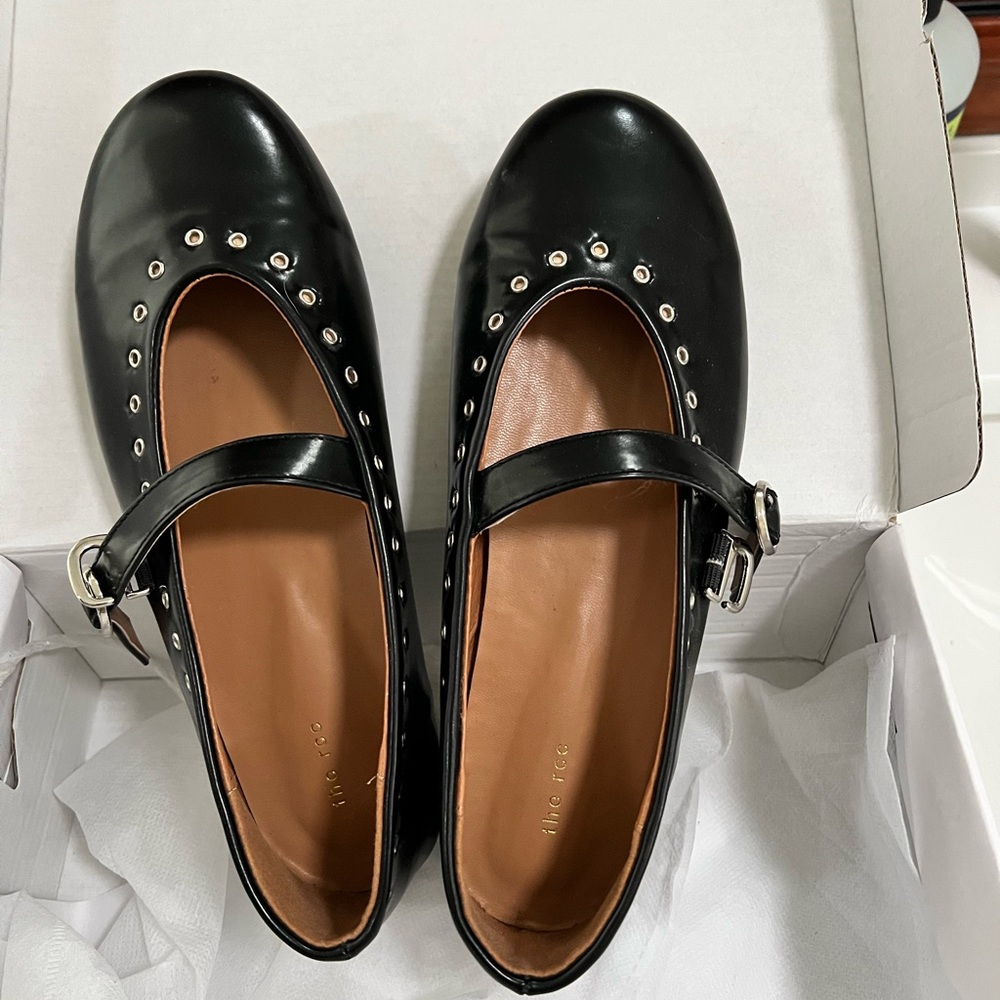 Péche Black Mary Jane Flats
